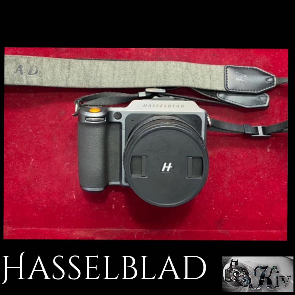 Hasselblad for cleaning